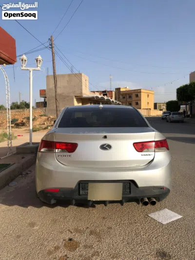 كيا فورتي Standard 2