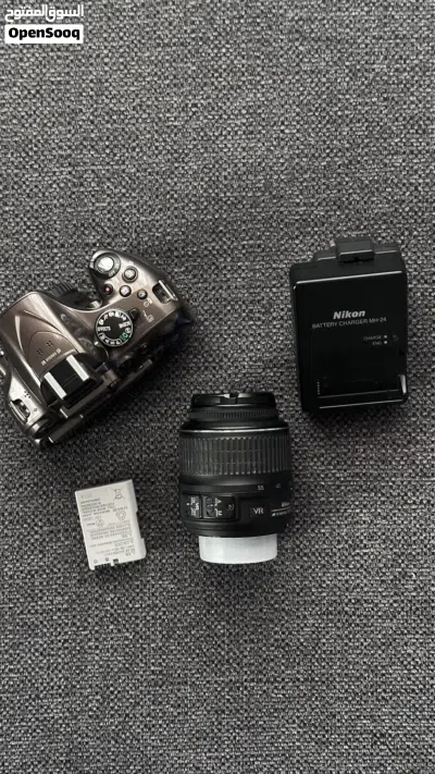Nikon cameras -D5200 With lenses 3