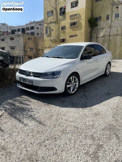 فولكسفاغن جيتا Standard 2