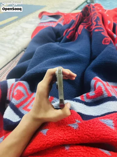 آيفون 13برو للبيع 3