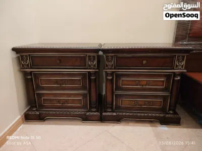 Pre-Owned Elegant Bedroom Set Excellent Condition 2