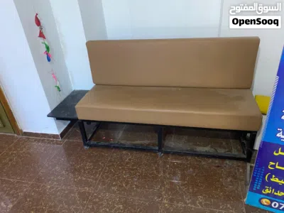 كراسي حديد تفصيل مقاعد جلد جديد عدد 8 متوفر لونين اخضر زيتي وبني 4