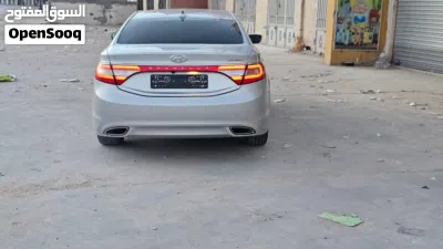 Hyundai Azera GL 2