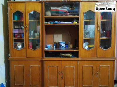 بوفيه صاج خشب قوي نجاره / سعره 150 وبيه مجال ذا رايد تشتريه اقفاله وجامه كلهم موجودين ولامكسره 4