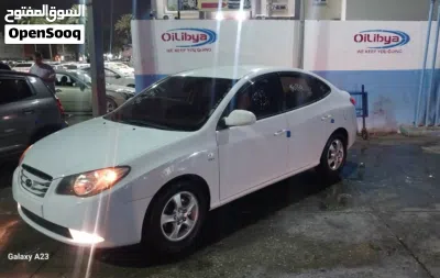 Hyundai Avante SE 2