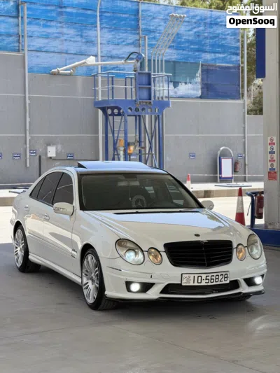 Mercedes Benz E-Class E 200 2