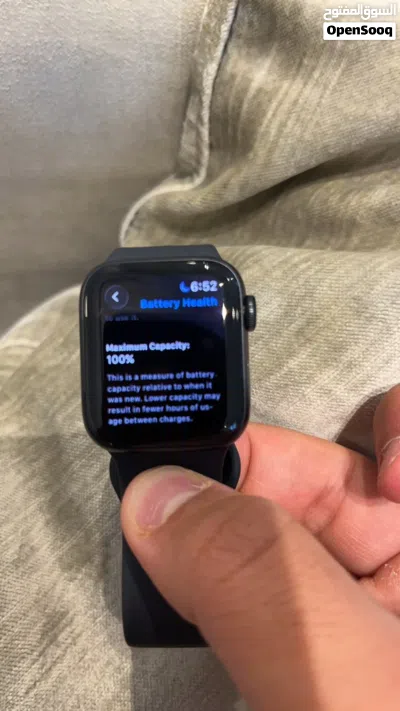 iPhone 13 (midnight ) 128 gb + Watch SE 3 40 mm آيفون 13 128 جيجابايت + ساعة آبل SE 3 مقاس 40 مم 4
