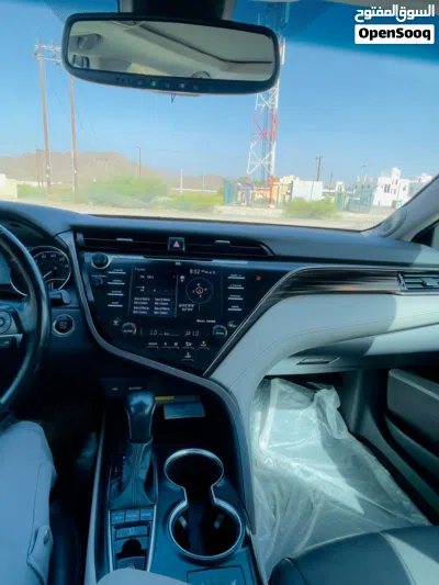 Toyota Camry XLE 4