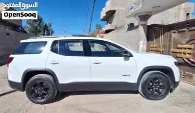 GMC Acadia AT4 3