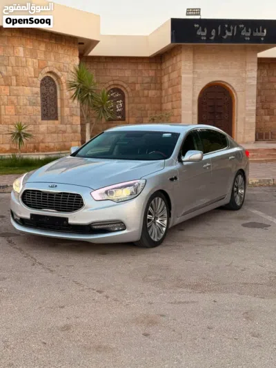 كيا كوريس Luxury 3