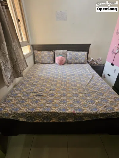 Used king sized cot with or without Bed selling for lack of space 4