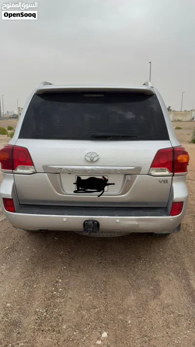 تويوتا لاند كروزر VXR 4