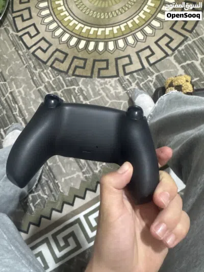 يد سوني 5 وكالة 2