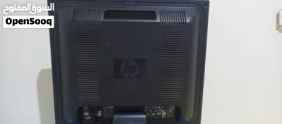 شاشة hp L1706 بحالة ممتازة 2