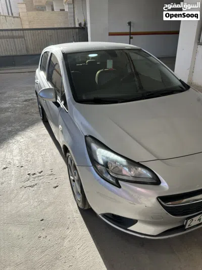 Opel Corsa Standard 3