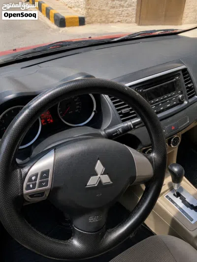 Mitsubishi Lancer GLS 4