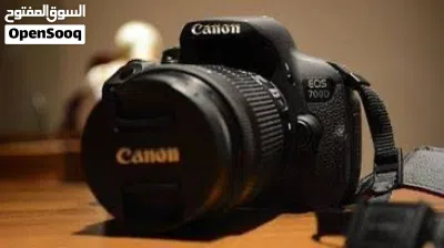 كاميرة كانون D700 2