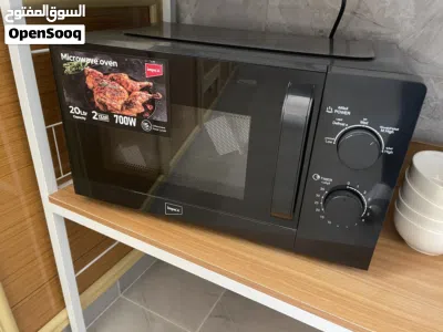 New microwave (never used) 2