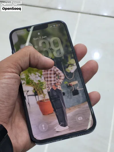 iPhone 14 with Box Urgently sale 3