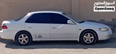 هوندا اكورد LX 2