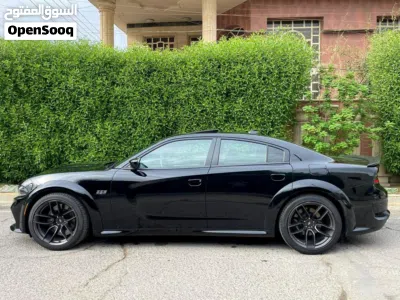 دودج تشارجر SRT 392 4