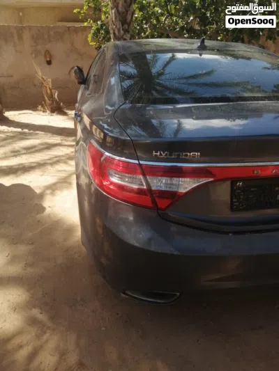 Hyundai Azera Standard 2