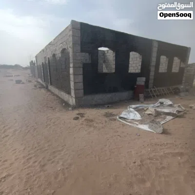 بيت مع حوش غير مسقوف 2 غرف 1 مطبخ 1 حمام 1 صاله 1 حوش كبير مع مدخل سياره ومدخل عادي 2