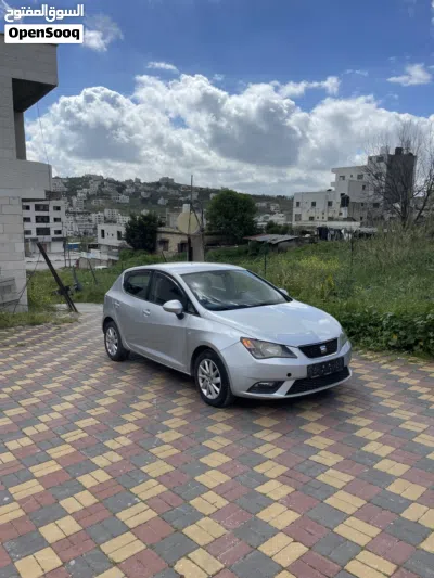 سيات إبيزا Standard 2