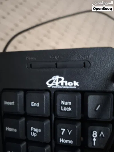 keyboard مستعمل شبه جديد بحاله نضيفه جدا، ليس هناك اي كسور او خدوش 4