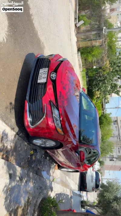 Toyota Camry LE 2