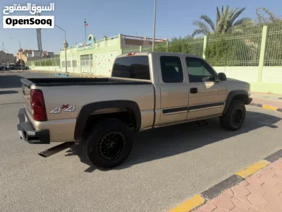 Chevrolet Silverado 1500 LT 2