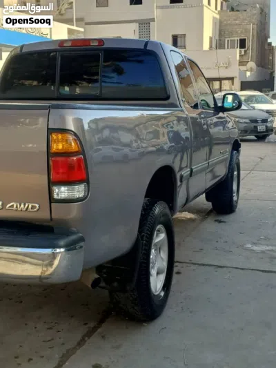 Toyota Tundra SR5 3