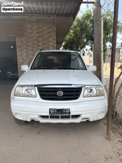 Suzuki Grand Vitara Standard 2