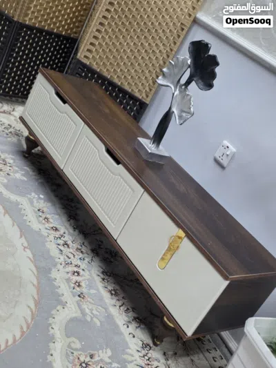 ميز بلازمه للبيع 4