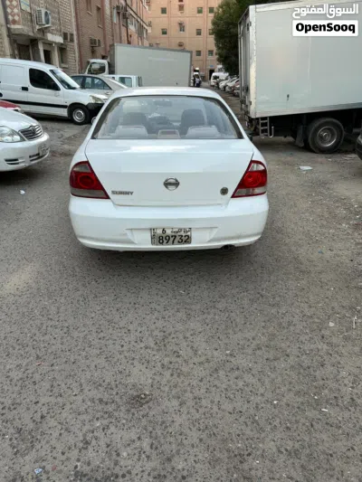 Nissan Sunny SL 4