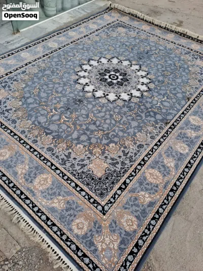 سجادة ذات 1200 مشط، وكثافة 2000، وجودة عالية جدًا ومتوفرة بألوان مختلفة. 4
