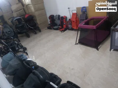 عربايات اطفال وكوتات وكار سيت واسره وأشياء أخرى للبيع 4