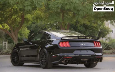 Ford Mustang GT 4