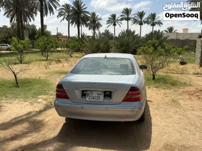 مرسيدس بنز الفئة-C C 320 2