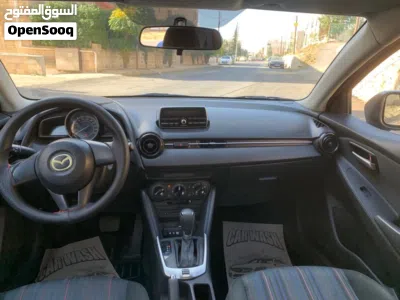 Mazda 2 Standard 3