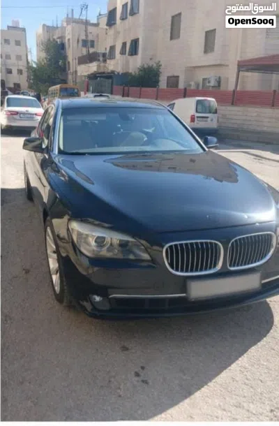 بي ام دبليو الفئة 7 740 4