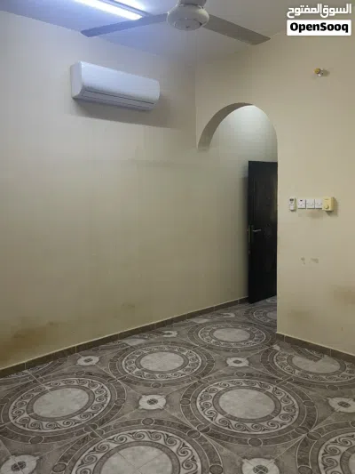 شقة نظيفة للإيجار الشهري 4