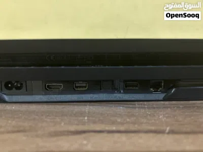 PlayStation 4pro / جهاز بليستيشن 4 pro مع يده مو مصلح مع لعبتين يده اصليه مش مفتوحه 4
