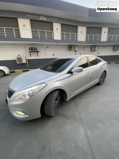 Hyundai Azera Standard 3