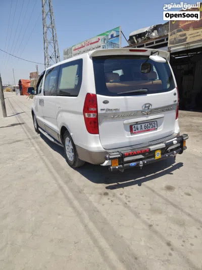 Hyundai H1 Standard 4