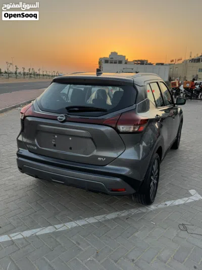 Nissan Kicks SV 4