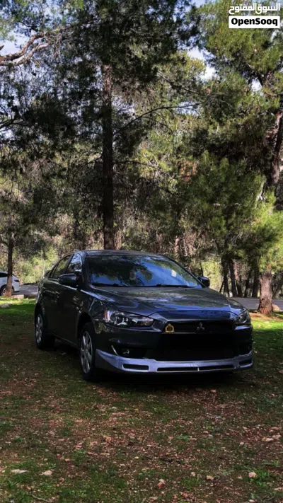 Mitsubishi Lancer ES 4