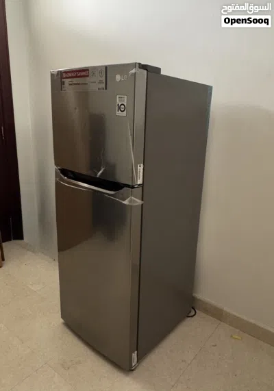 LG Top Mount Fridge 234L Platinum Silver ثلاجة إل جي ذات باب علوي، سعة 234 لتر، لون فضي بلاتيني 2