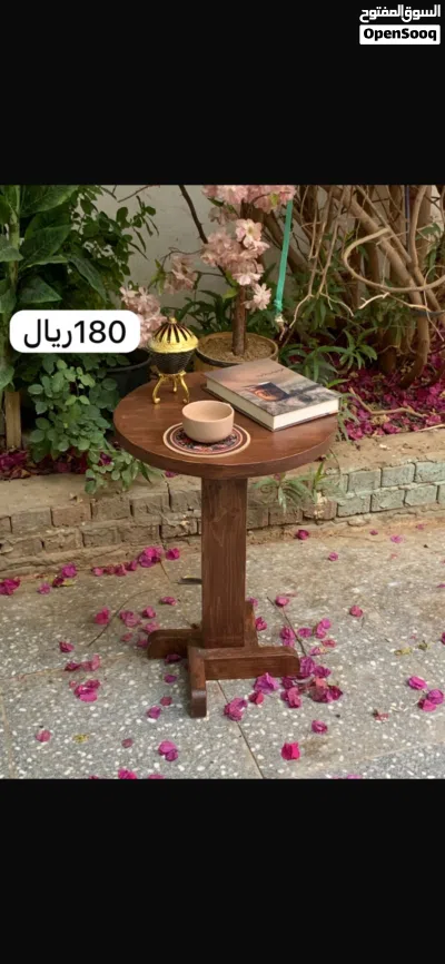 طاولة جانبيه 4
