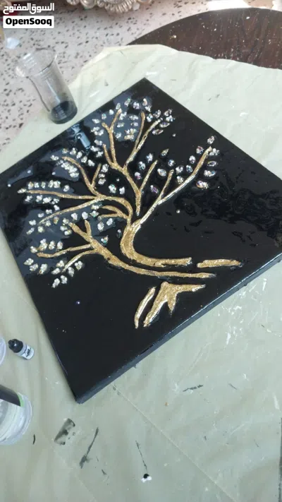 لوحات مرسومة بمعجونة المودلنج بيست و الريزن و و الخرز و الأحجار و الزجاج 3